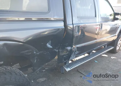 2013 Ford F-250 Xlt z USA, uszkodzony, nr VIN 1FT7W2B69DEA79025